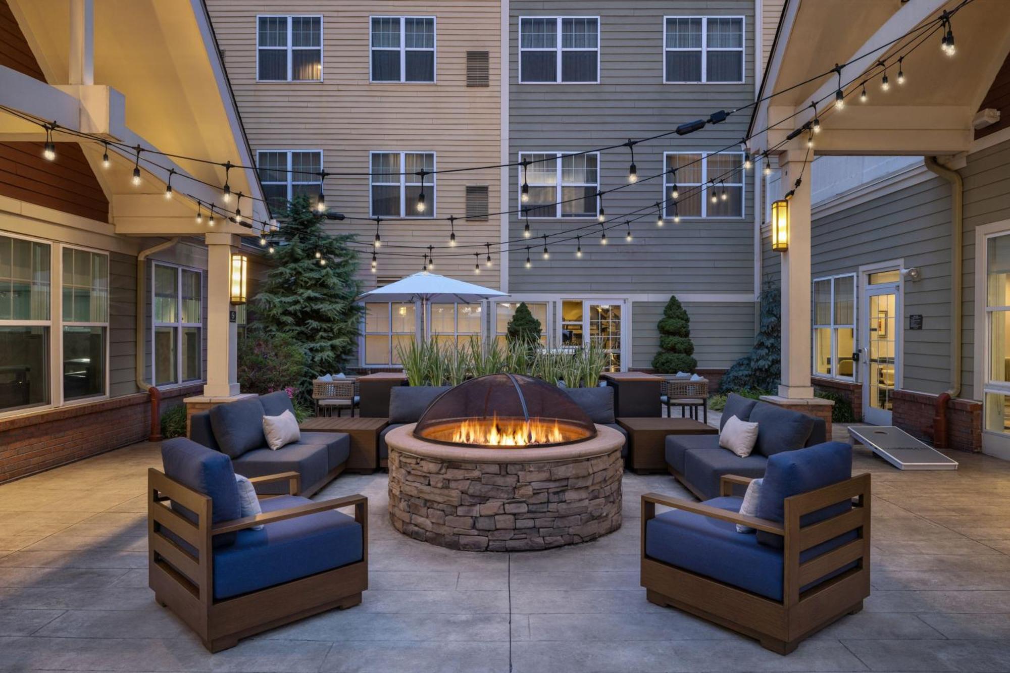 Residence Inn By Marriott Long Island Islip/Courthouse Complex Central Islip Zewnętrze zdjęcie